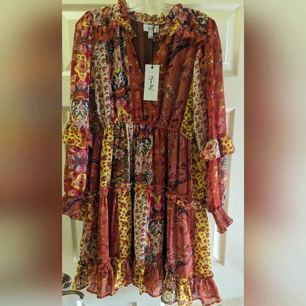 The MYRA Babylon DRESS in size L NWT